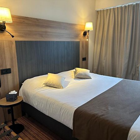 The Originals City, Hotel Napoleon, La Roche-Sur-Yon Bagian luar foto