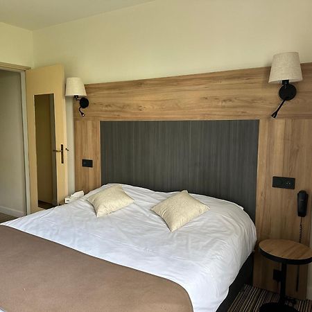 The Originals City, Hotel Napoleon, La Roche-Sur-Yon Bagian luar foto