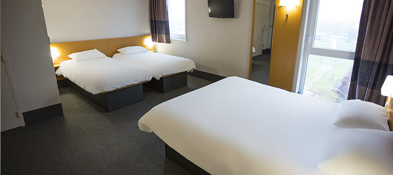 The Originals City, Hotel Napoleon, La Roche-Sur-Yon Bagian luar foto